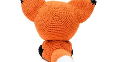 Raposa Soneca Amigurumi Decoração Infantil Artesanal