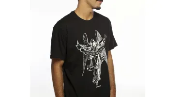 Camiseta Preta Anjo Gustave Dore