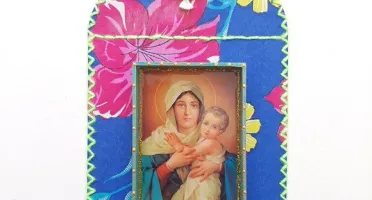 Capelinha "Mãe Rainha"