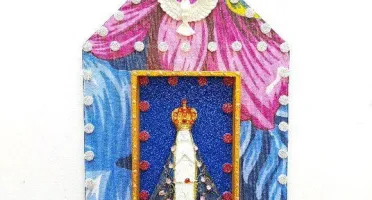 Capelinha de Madeira e Chita "N. S. Aparecida"