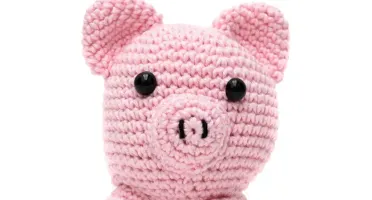 Porco Bola em amigurumi