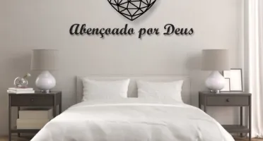Coração e Frase Abençoado por Deus em MDF Preto