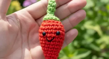 Chaveiro Pimenta Amigurumi