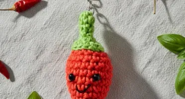 Chaveiro Pimenta Amigurumi