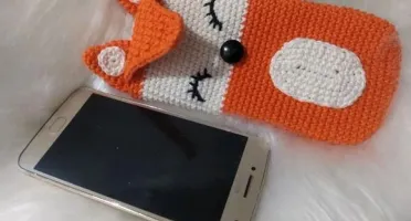 Porta Celular em Crochê - Raposa