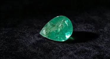 Esmeralda colombiana extra gota 0,85 ct