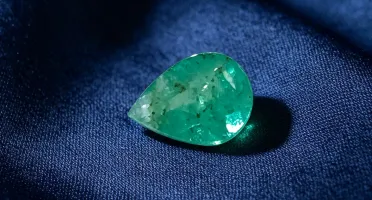 Esmeralda colombiana extra gota 0,85 ct