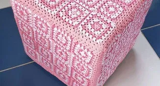Capa para Puff em Crochê