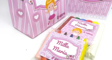 Kit Colorir e Modelar Bailarina com Sacolinha