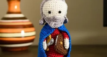 São Pedro em amigurumi