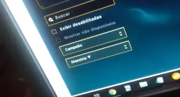 Conta lvl 80+2 skins ultimate+2800 de Essência laranja