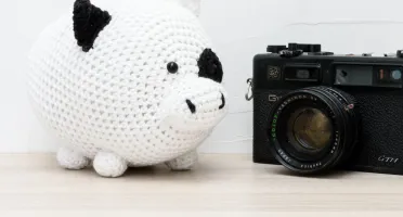 Porquinho Preto e Branco em Crochê Amigurumi