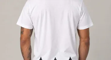 Camiseta Branca Flor de Lis