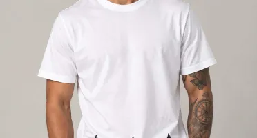 Camiseta Branca Flor de Lis