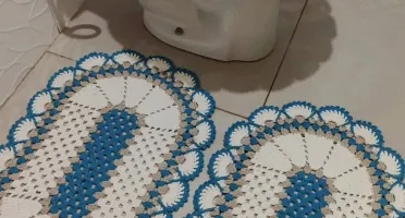 🌼 Jogo de Tapetes para Banheiro em Crochê 🌼