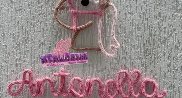 Nome personalizado com Cavalinho de Tricotin