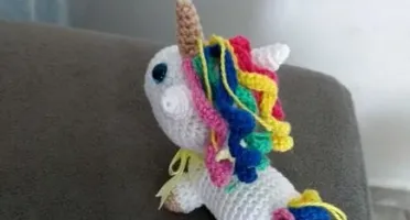 Mini Amigurumi Unicórnio