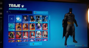 Conta fortnite 157 skins (Ikonik e glow)