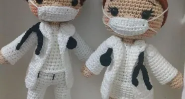 Amigurumi Profissões - Enfermeira ou Enfermeiro