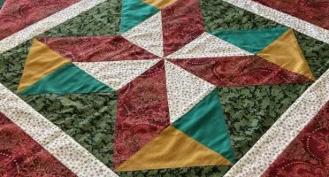 Toalha de Mesa Natalina - 89 x 89 cm