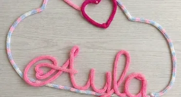 Porta Maternidade Nuvem Personalizada em Tricotin