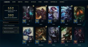 Conta bronze 1 com TODOS os champs e 276 Skins + 22 Cromas
