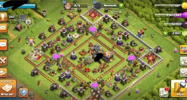 Cv11 praticamente full, faltando apenas heróis e muros