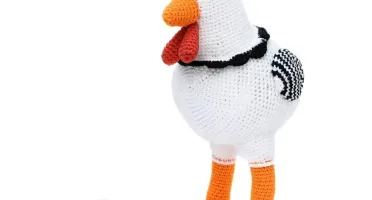 Galinha com Ovos Decorativos em Amigurumi
