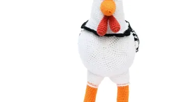 Galinha com Ovos Decorativos em Amigurumi