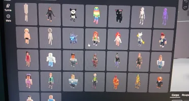 Conta de Roblox com itens raros