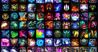 Conta League of Legends com mais de 85kRP em skins e icones.
