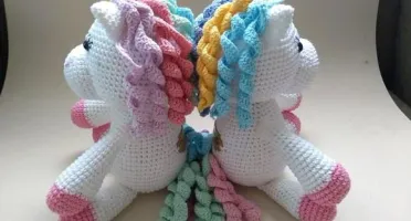 Amigurumi Unicórnio Fofo