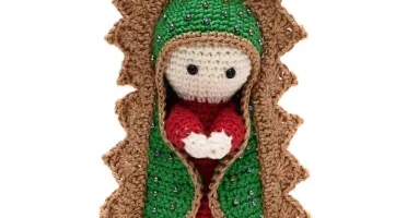 Nossa Senhora de Guadalupe em amigurumi