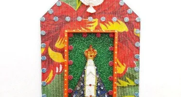 Capelinha de Madeira e Chita "N. S. Aparecida"