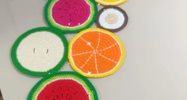 Trilho de Mesa Crochê Frutinhas