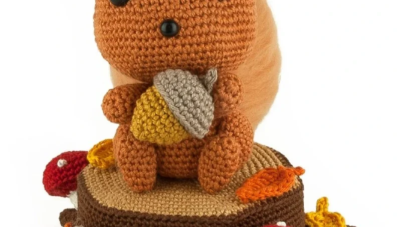 Receita Crochê em PDF - Esquilo Amigurumi