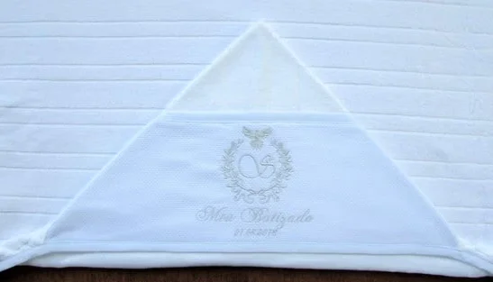 Toalha de Capuz para Batizado com Embalagem Personalizada