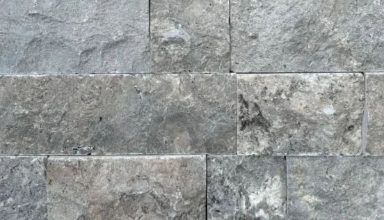 Revestimento Rock Face Silver