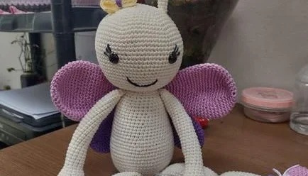 Amigurumi Borboleta Cristal tamanho 50 cm