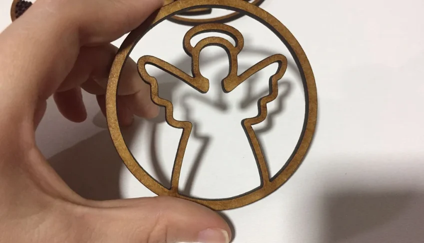 Bolas Natalinas Sortidas em MDF - Kits de 10 ou 15