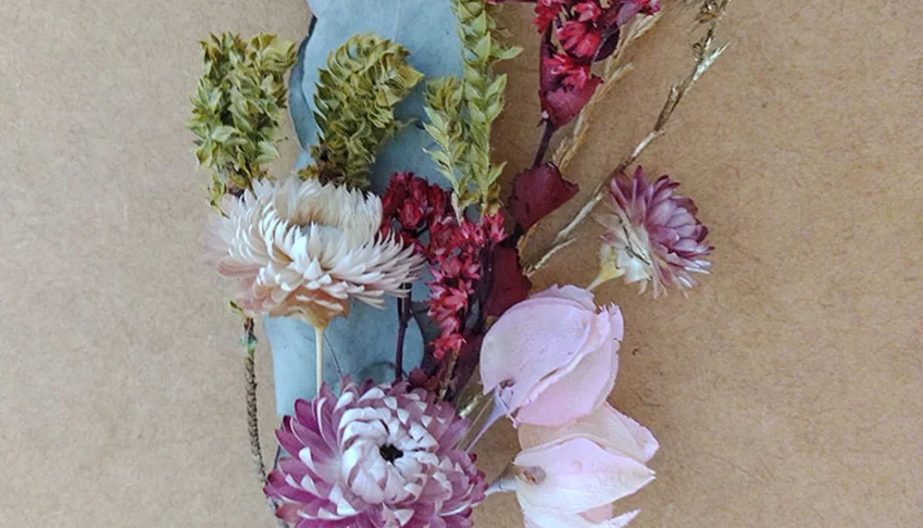 Ramo de Flores com Sempre Viva de Jardim