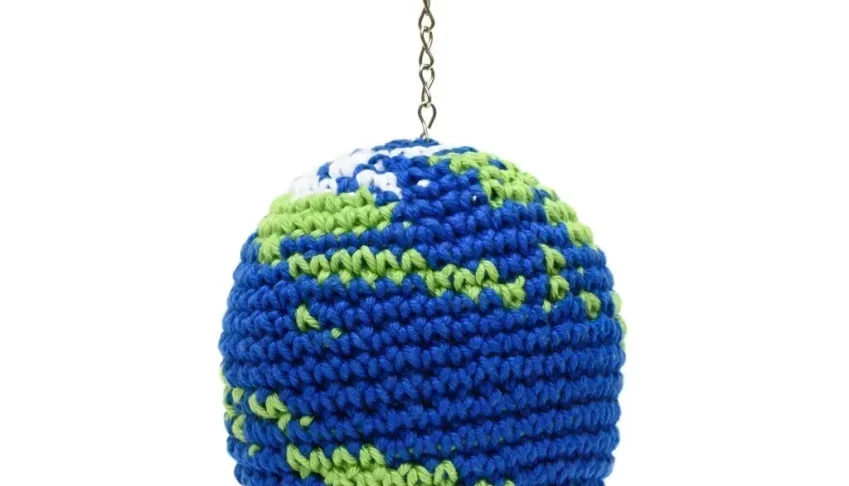 Chaveiro Planeta Terra em amigurumi
