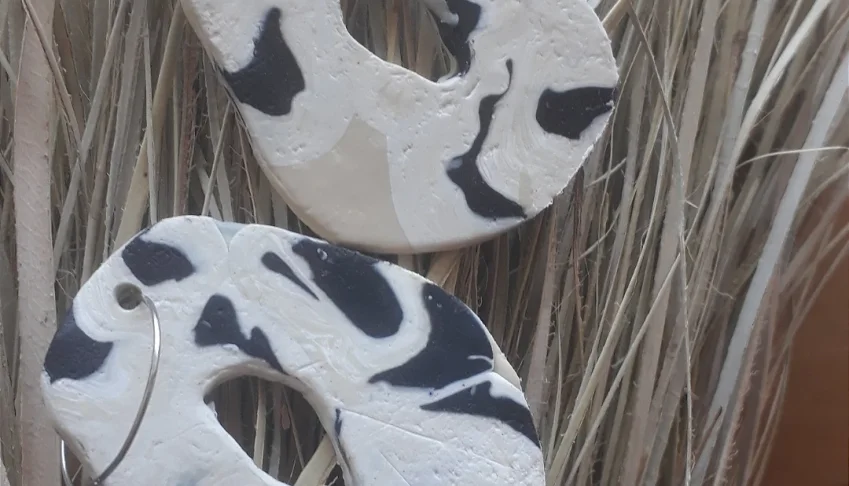 Brincos Zebra em Polimerclay