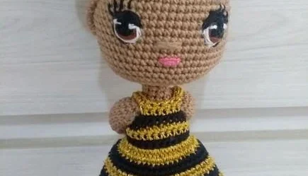 Amigurumi Boneca Bee