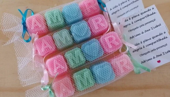 Sabonete Nome 4 Letras com Tule