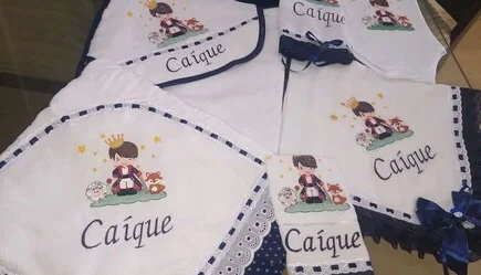 Kit Enxoval de Bebê Personalizado