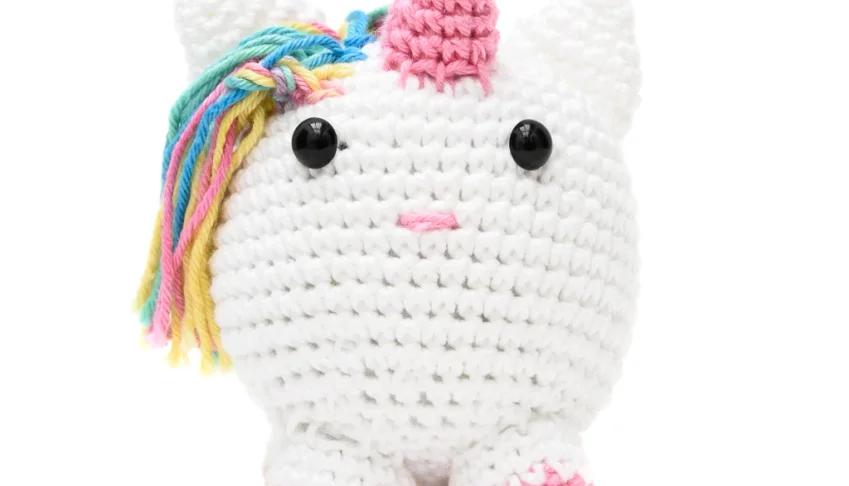 Unicórnio Bola em amigurumi