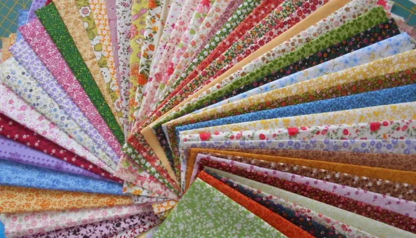 Tecido para Patchwork — Kit com 20 Retalhos