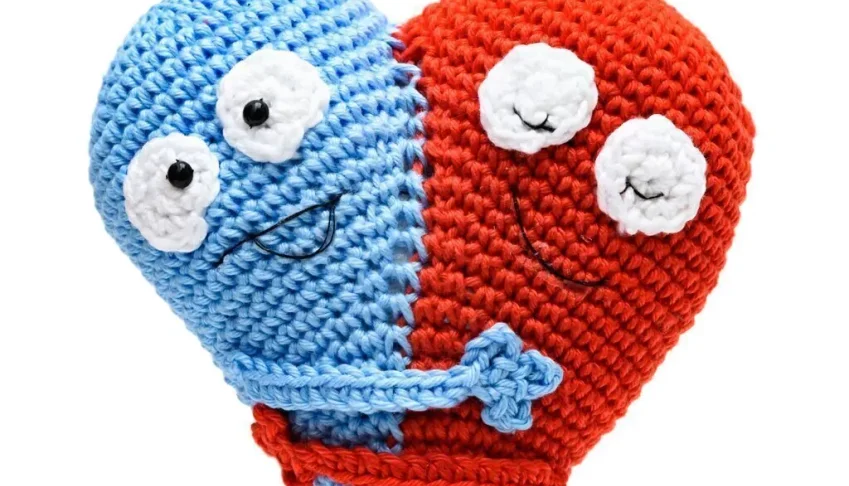 Abraço do Coração Amigurumi