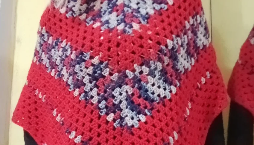 Poncho de crochê